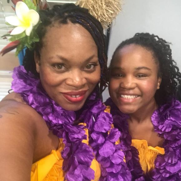 Meet your Posher, Ailana - Picture 1 of 1